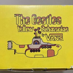 The Beatles Yellow Submarine x Vans. Mens 8 Womens 9.5
